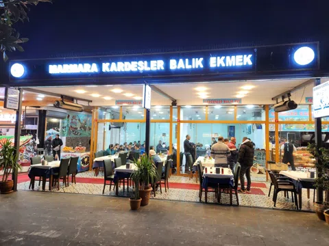 The Fishermen Who Still Land Istanbul's Catch at Dawn